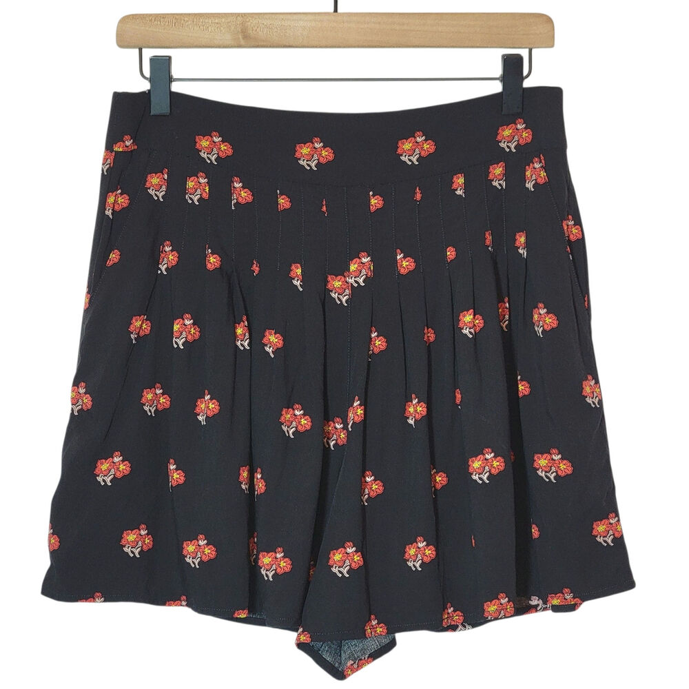 Anthropologie Maeve Patchwork High Waist Boho Pleated Shorts Size M *READ*